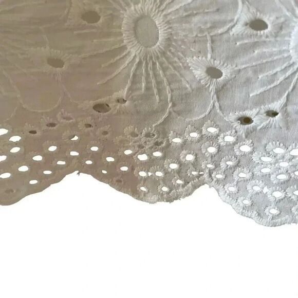 Cupcakes and Cashmere White Eyelet Embroidered Short Sleeves Floral Dress SZ 4 - Picture 12 of 16